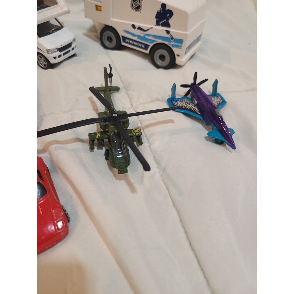 Assorted Car Lot - Picture 9 of 12